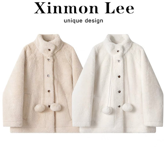 XinmonLee's popular winter new furry coat is a new style of women's loose and versatile design coat