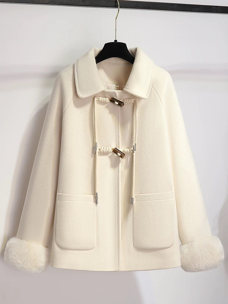 New Chinese style woolen coat for women in autumn and winter, high-end and super good-looking 2024 new quilted thickened short coat