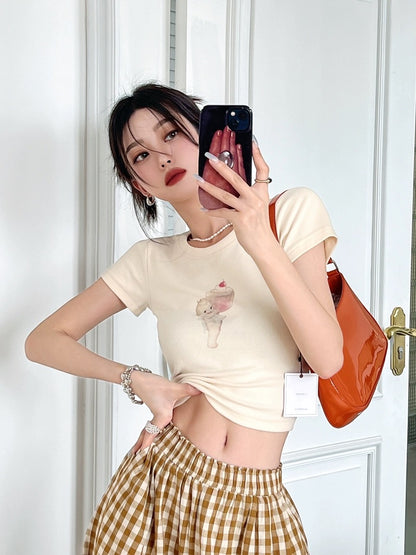 Short tight-fitting sweet hottie 2023 new bottoming shirt for women summer niche navel-baring short-sleeved slim T-shirt top trendy