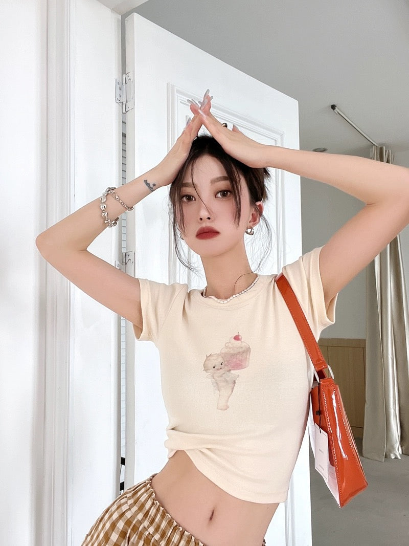 Short tight-fitting sweet hottie 2023 new bottoming shirt for women summer niche navel-baring short-sleeved slim T-shirt top trendy
