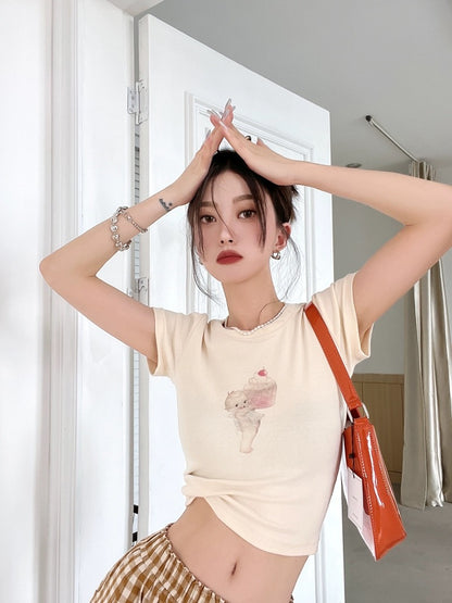 Short tight-fitting sweet hottie 2023 new bottoming shirt for women summer niche navel-baring short-sleeved slim T-shirt top trendy