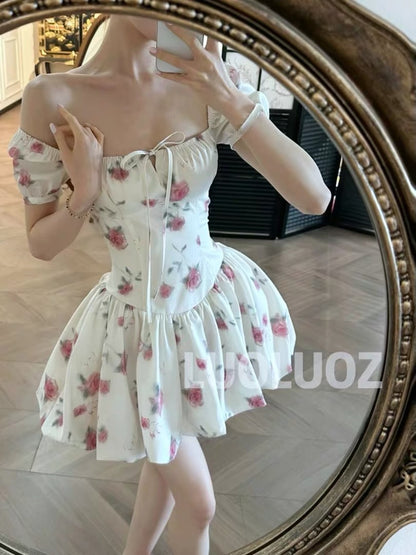 LUOLUOZ "Floral Silhouette" French-style square-neck, waist-cinching, puff-sleeve mini dress (JF1521)
