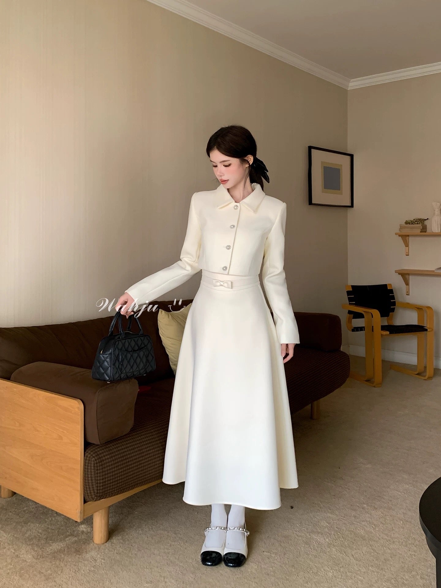 WAHJU Pure White Alice Xu Yan's French Gentle Winter Style Slim Fit Coat and Skirt
