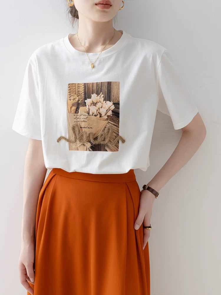 Super beautiful unique beautiful tops for women 2025 new hot style summer white loose round neck straight shoulder short sleeve t-shirt