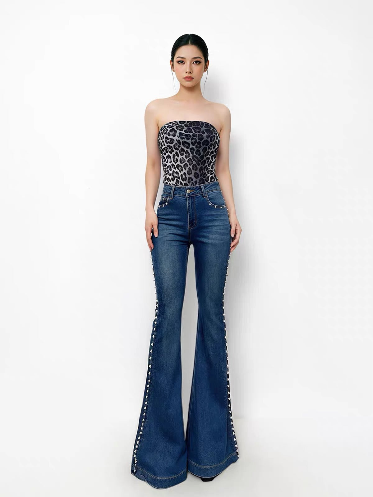 Yangyang Women's Retro High-Waisted Wide-Flare Jeans – Summer Style with Elaborate Stud Detailing, Stretch Fabric, and Length Suitable for Tall Women