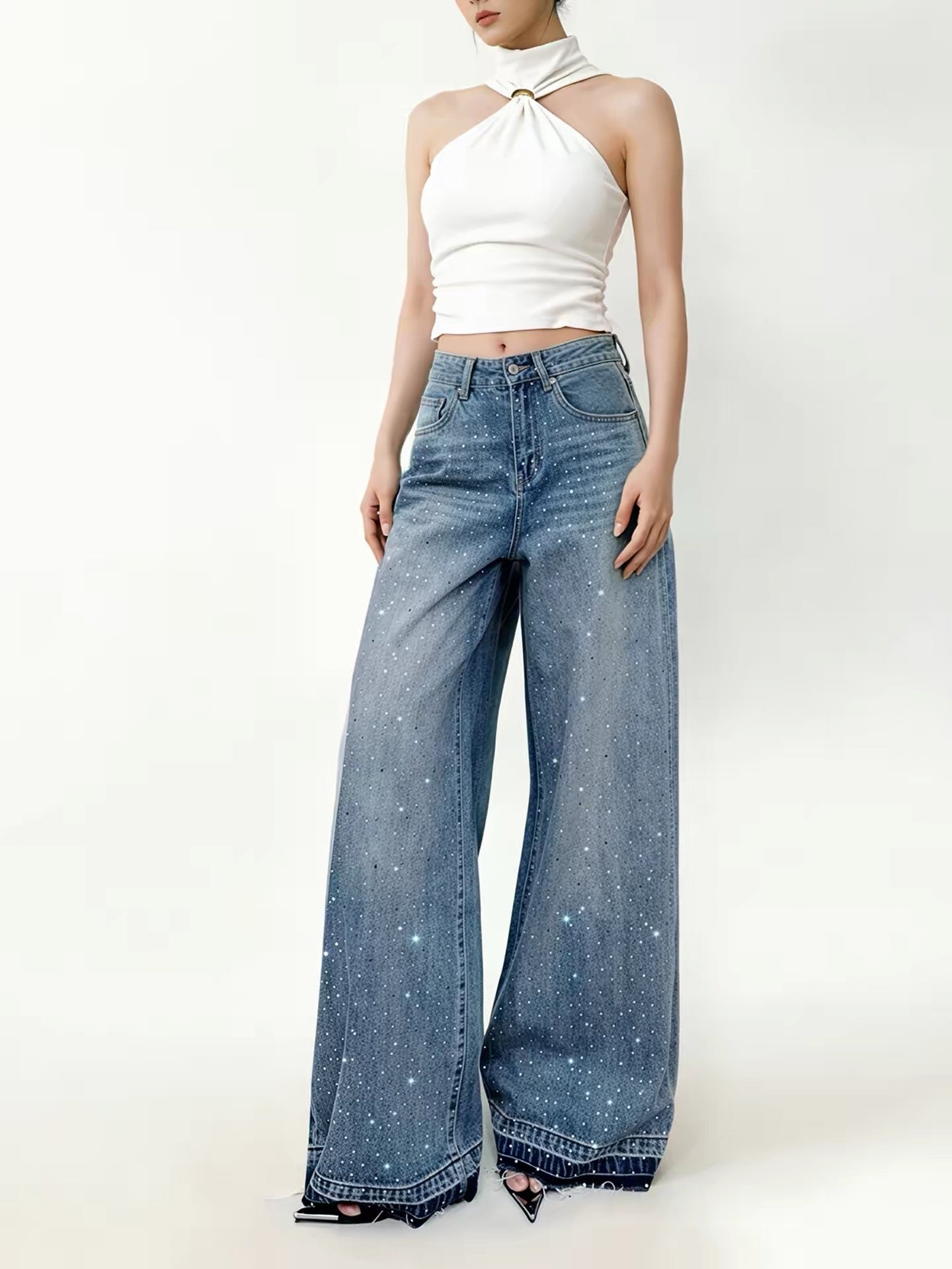 Yangyang Women's Wide-Leg Jeans: Raw-Edge Hem, 3D Rhinestone Detail, High-Waisted, Vintage Distressed Wash, Straight-Leg Floor-Length Cut (Suitable for Tall Women)