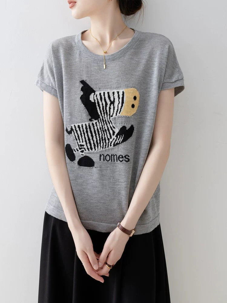 Dark grey loose round neck top for women 2025 new style hot summer street style unique and beautiful straight shoulder short sleeve t-shirt