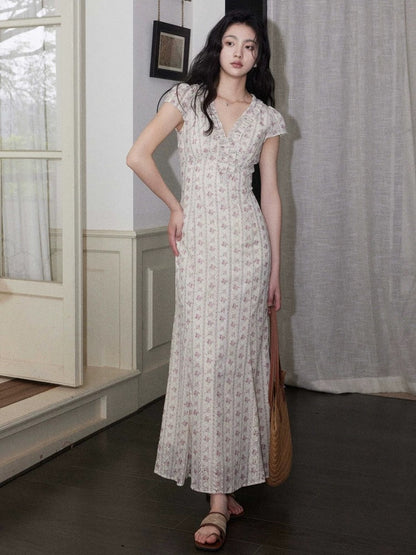 Eryang Design [Lezhi] Retro V-neck embroidered floral dress for women, high-end slim French long skirt