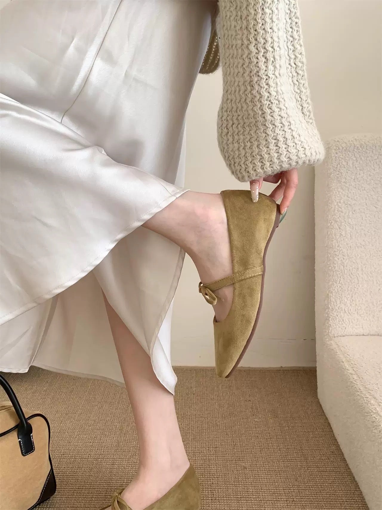 Heel wedge version ~ French gentle bow heel wedge low-cut single shoes spring and autumn suede grandma shoes Mary Jane shoes