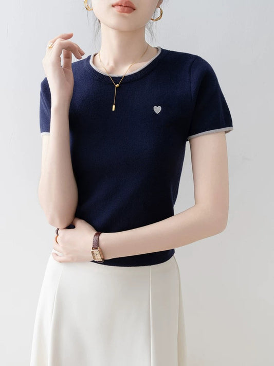 2025 summer new style super hot age-reducing tops navy blue slim round neck pullover straight shoulder knitted short-sleeved T-shirt for women