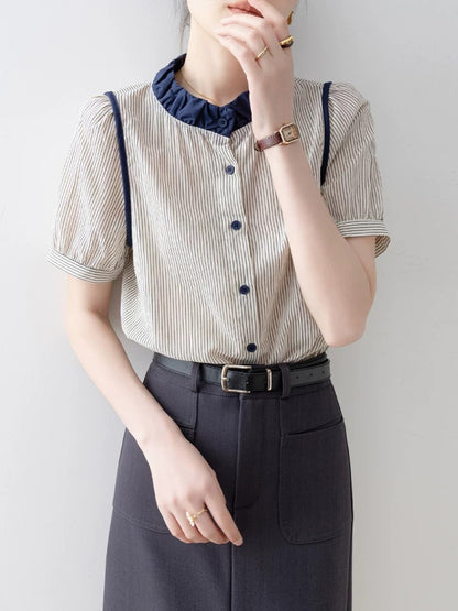 2025 Super beautiful unique beautiful shirt ladies temperament tops summer new striped design short-sleeved shirt