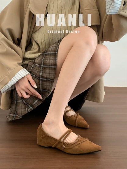 4CM hidden heel height ~ French retro cross strap low-cut Mary Jane shoes for spring and autumn, slip-on soft sole pointed toe shoes