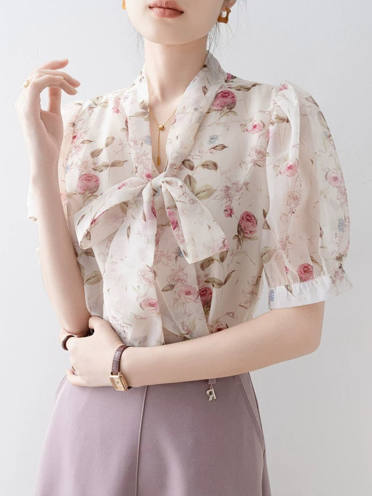 French V-neck floral chiffon shirt for women 2025 new summer short-sleeved shirt bow design top