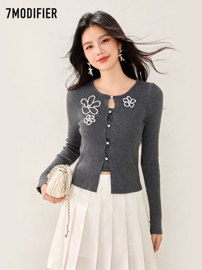 La Chapelle 7M2025 autumn Korean version of the temperament beaded flower hollow slim fit knitted sweater tops for women