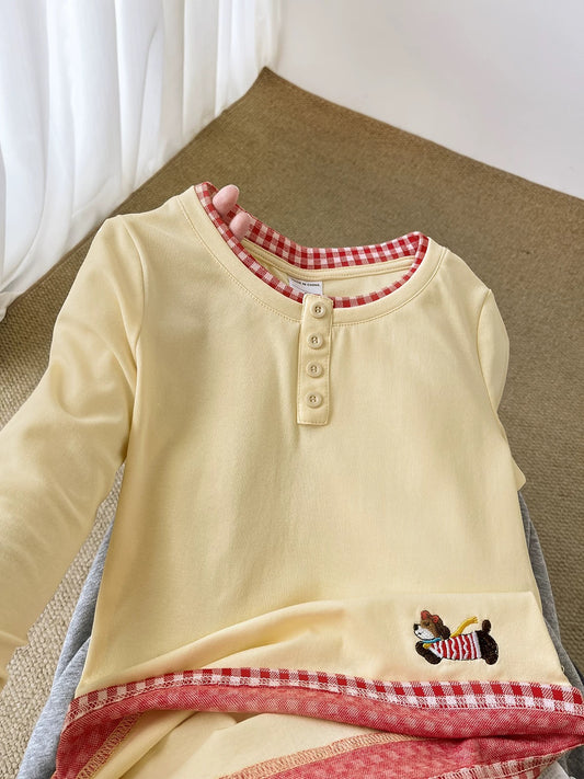 Surprises in the details! 2025 Spring fake two-piece long-sleeved T-shirt for women with shoulder plaid stitching niche tops