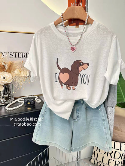 Lightweight & Stylish Pick: Korean-style short-sleeve cotton T-shirt for women, featuring a "heart-loving dog" cartoon print and a unique "snow-flecked" textured finish—perfect for summer.