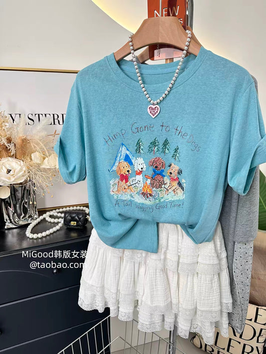 A personal favorite—stylish Korean-style loose-fit T-shirt for women. Features a cute illustrated puppy design and a flattering cut; made from lightweight "snow-wash" cotton.