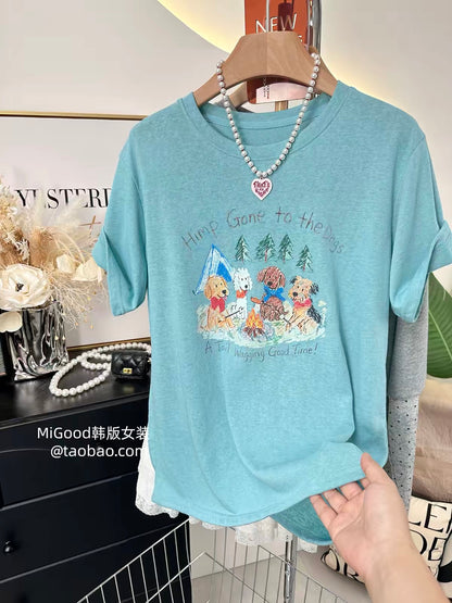 A personal favorite—stylish Korean-style loose-fit T-shirt for women. Features a cute illustrated puppy design and a flattering cut; made from lightweight "snow-wash" cotton.