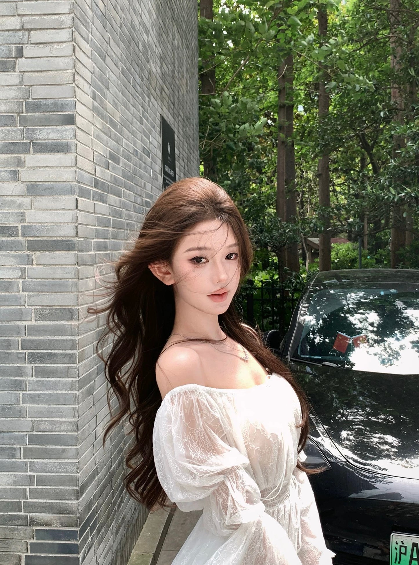 JAYKY YANG【Love Letter】White one-shoulder lace T-shirt with slightly transparent puff sleeves and a design top