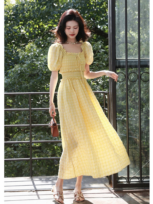 The plum is ripe [Tea Party] Retro French Dress Spring and Summer New Thin Plaid Stunning Tea Break Long Dress