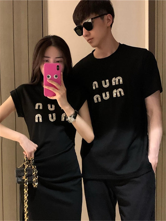 Sister's niche design sense couple outfit summer Korean short-sleeved t-shirt female dress French one skirt one clothes trend