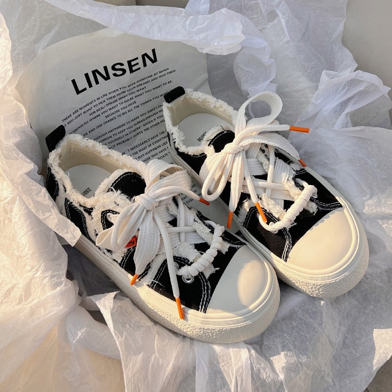 Small white shoes with skirt women's Korean all-match niche original design canvas shoes 2023 summer new sneakers