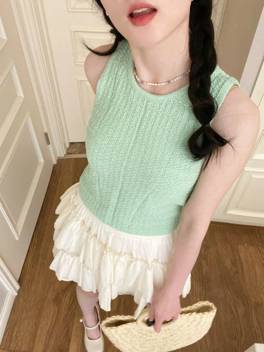 Internet celebrity 2023 fried street suit vest top skirt two-piece suit female summer small milk wear a complete set