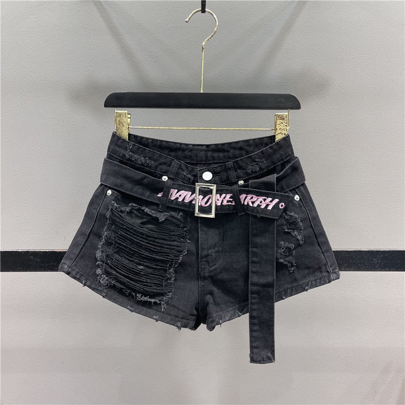 Beggar's hole hot girl denim shorts women's 2023 summer new style with long and thin A-line wide-leg hot pants
