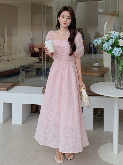 Pink French puff sleeve dress women's summer 2023 new pleated square collar temperament slim and gentle wind long skirt