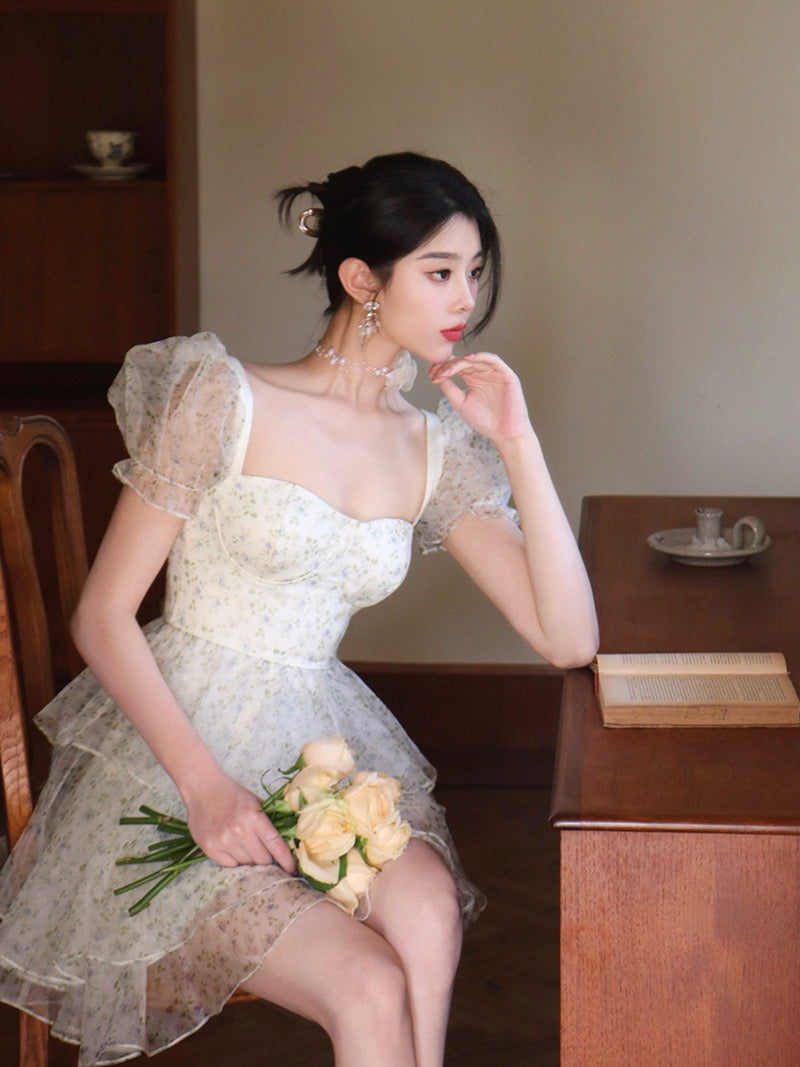 Thirteen and Little Floral Dress Female Summer Temperament Square Neck Short Puff Sleeve Princess Petit Skirt Cake Dress