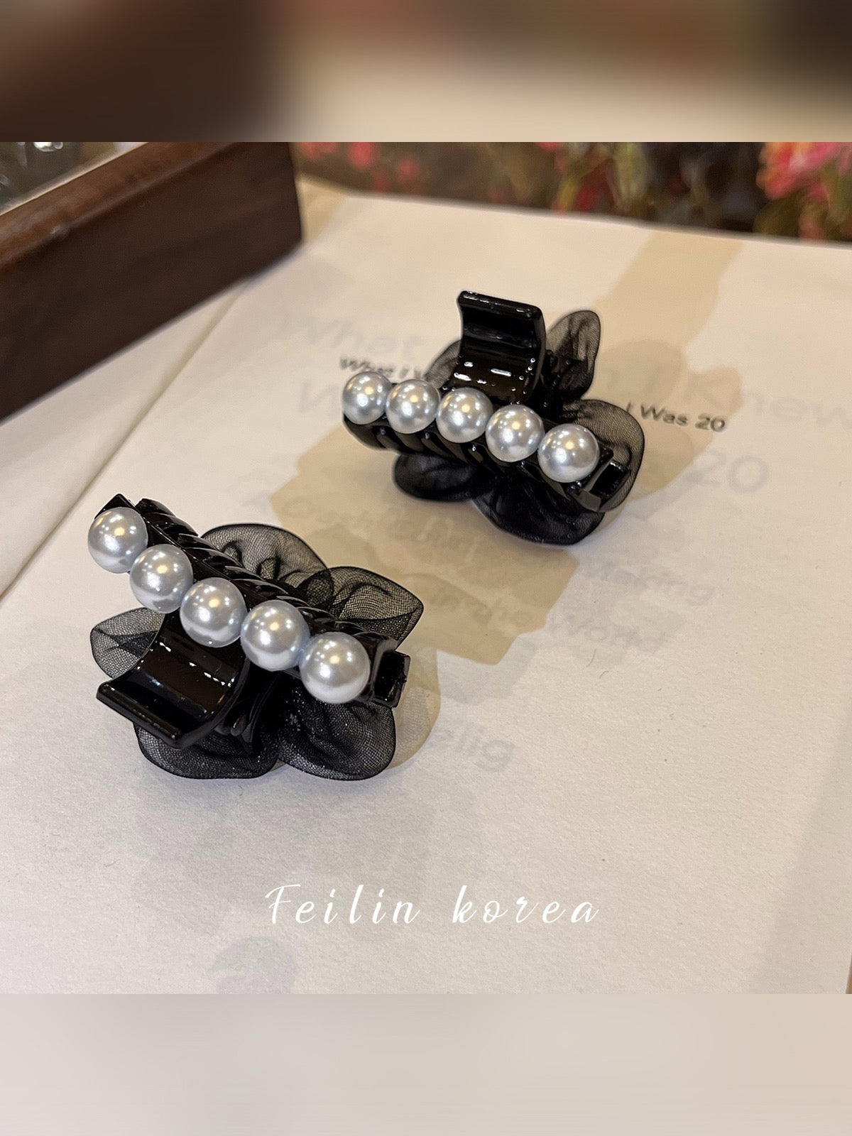 Mesh pearl clip black hair clip female clip headdress hair catch bangs hair clip forehead hair ornament small shark clip
