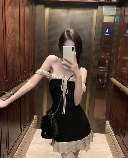 5.31 CHICYOU [Miaoling and Good Girl] One-shoulder super slim and slim black suit dress