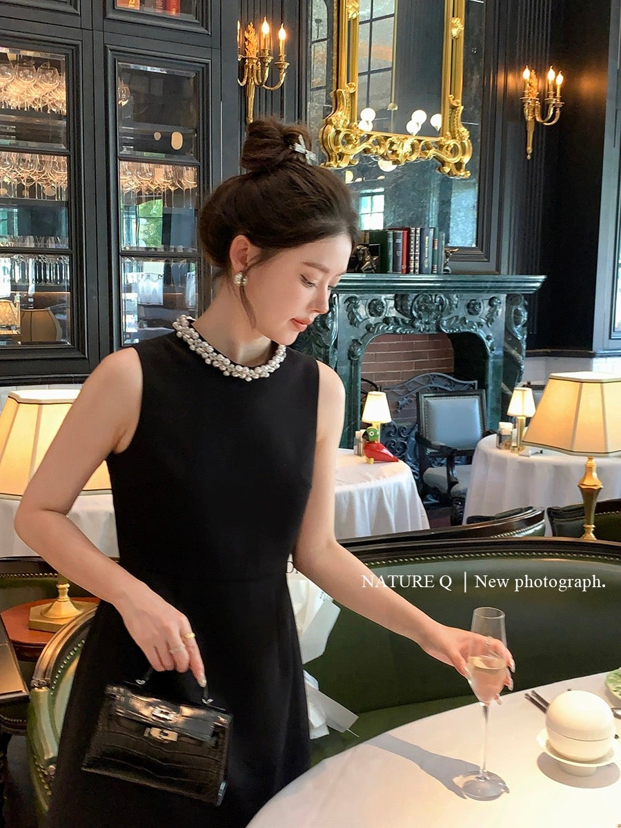 Yang Xiaojuan French handmade pearl collar Hepburn style dress female Lee Nhi Boutique Yang Xiaojuan French handmade pearl collar Hepburn style dress female Lee Nhi Boutique