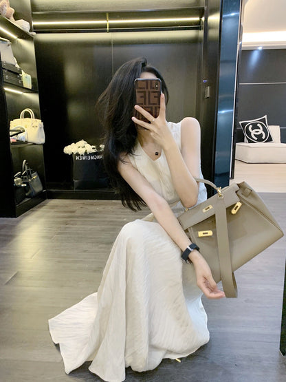 Leathercat suspender dress summer new women's 2023 high-end sense of self-cultivation bag hip slim temperament long skirt