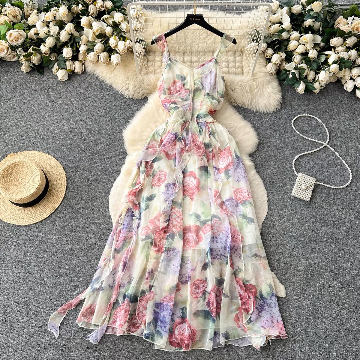 Chiffon suspender dress women's summer 2023 new high-end French floral skirt slim temperament holiday skirt