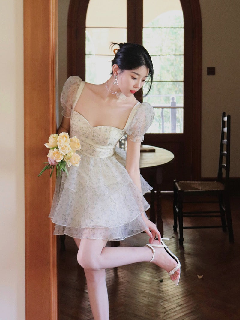 Thirteen and Little Floral Dress Female Summer Temperament Square Neck Short Puff Sleeve Princess Petit Skirt Cake Dress