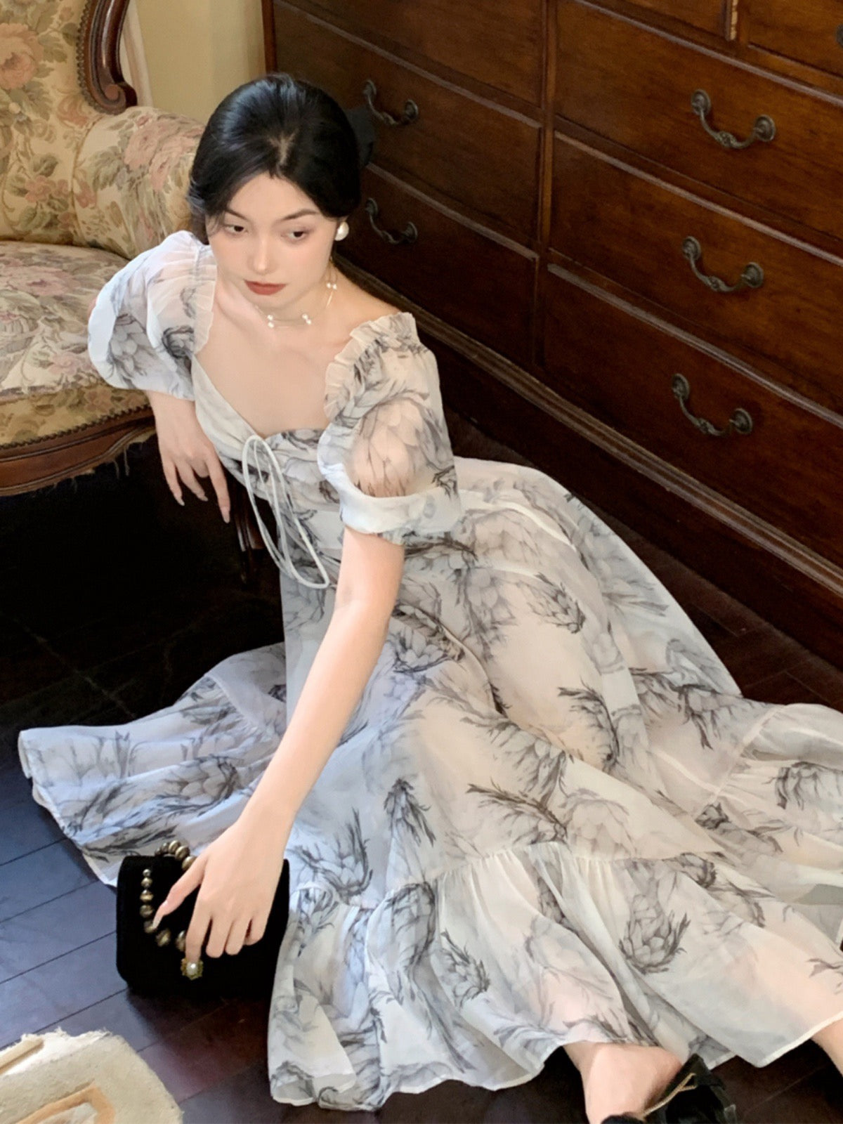 Tang Gongzi Tea Break French Dress Palace Style Puff Sleeves Slim Waist Temperament Royal Sister Fairy Skirt Super Fairy Forest