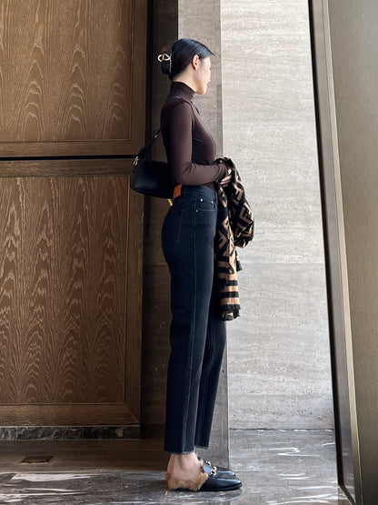 Wang Youshan black straight jeans women look thin early spring 2023 new high waist nine points cigarette pants casual
