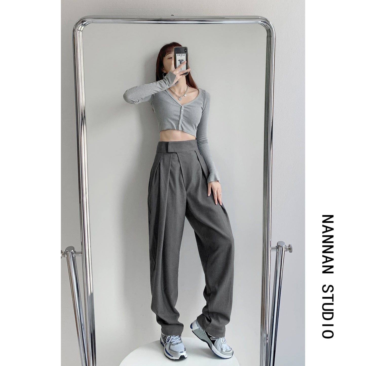 Spring and Autumn Velcro Draping Suit Pants Design Pressed Pleated Loose Straight Mopping Trousers Casual Wide-leg Pants Women
