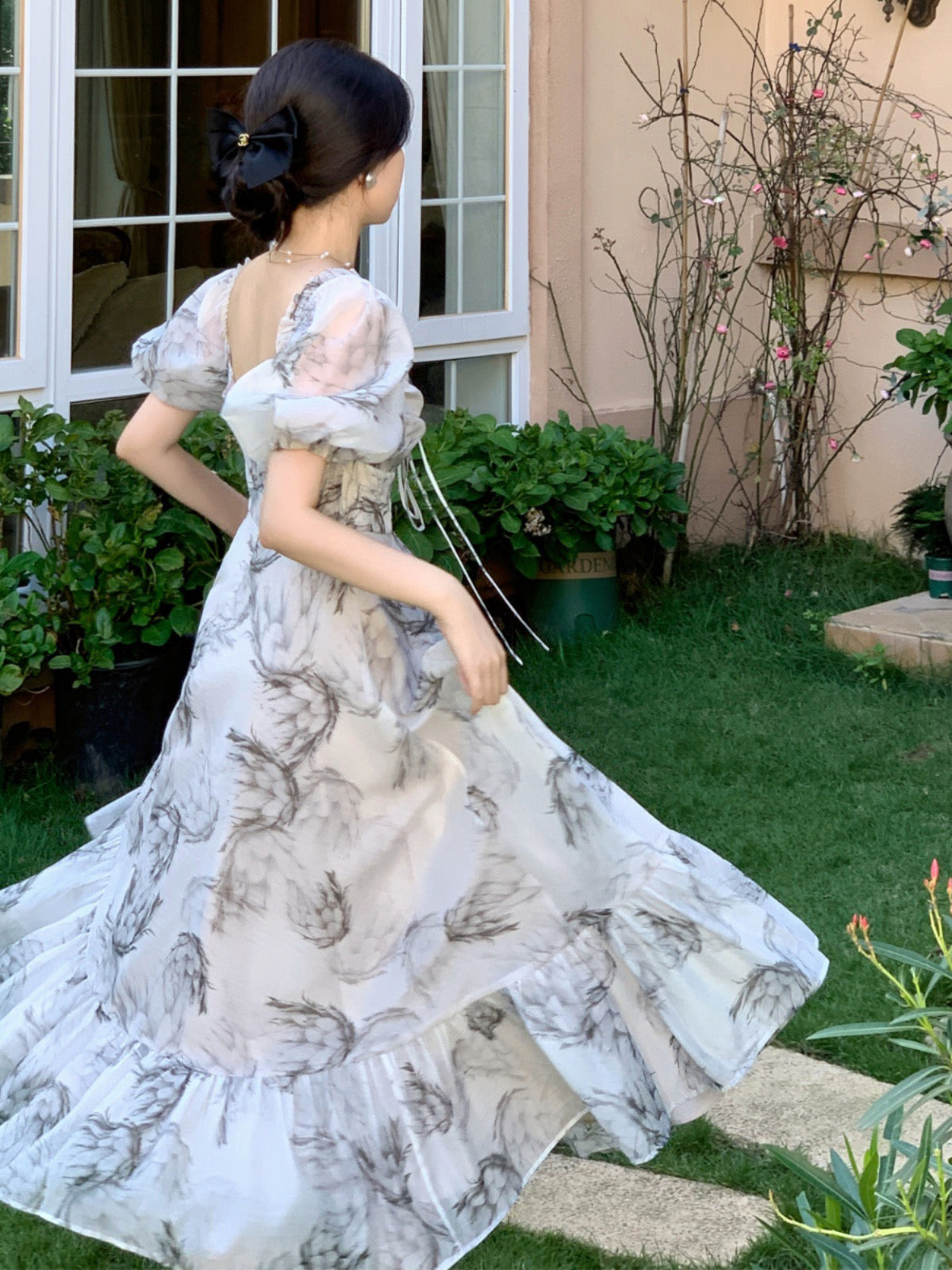 Tang Gongzi Tea Break French Dress Palace Style Puff Sleeves Slim Waist Temperament Royal Sister Fairy Skirt Super Fairy Forest