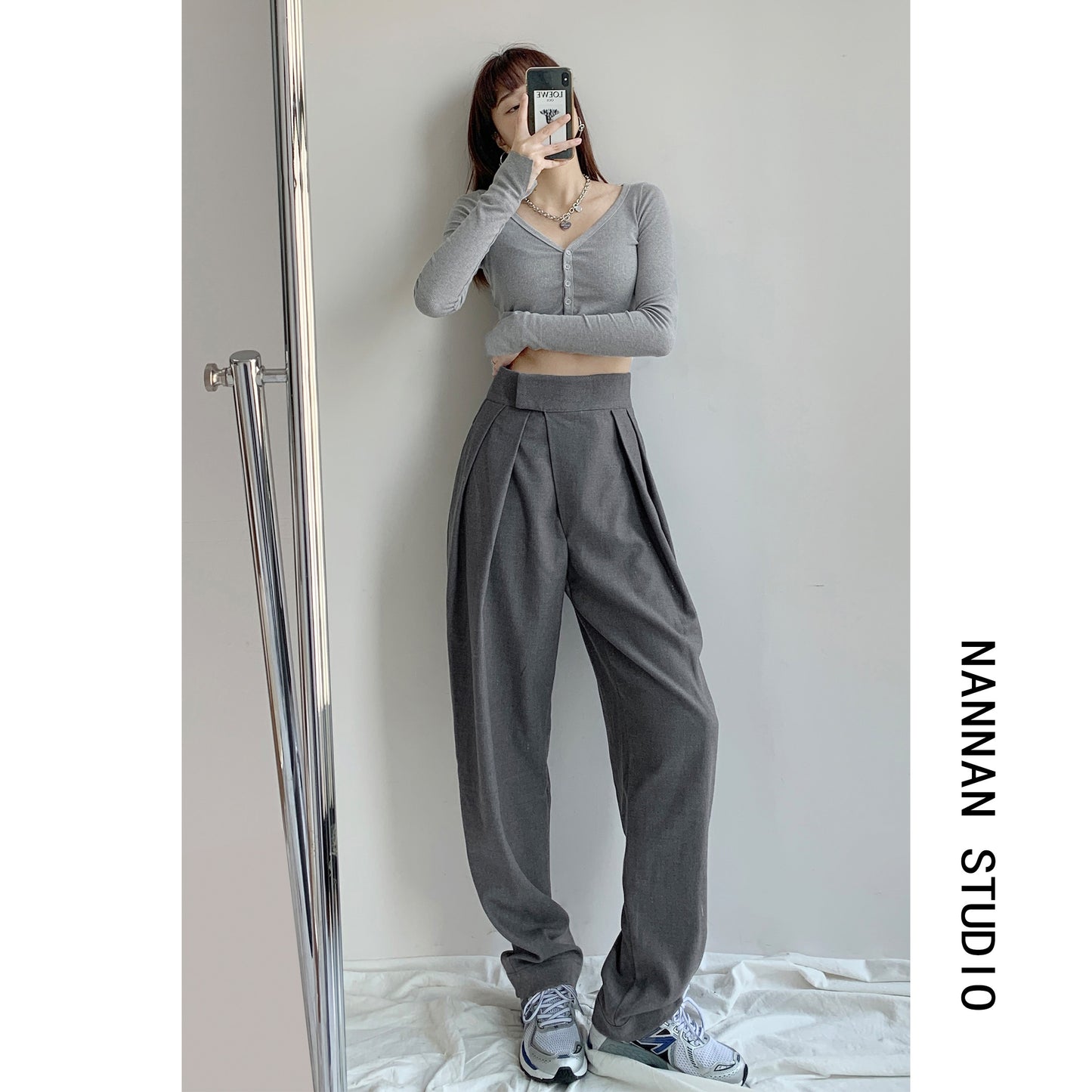 Spring and Autumn Velcro Draping Suit Pants Design Pressed Pleated Loose Straight Mopping Trousers Casual Wide-leg Pants Women