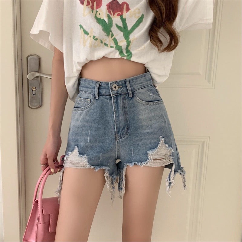 Niche jeans women's summer hot girls high waist hot pants design raw edge blue shorts loose wide leg pants trendy