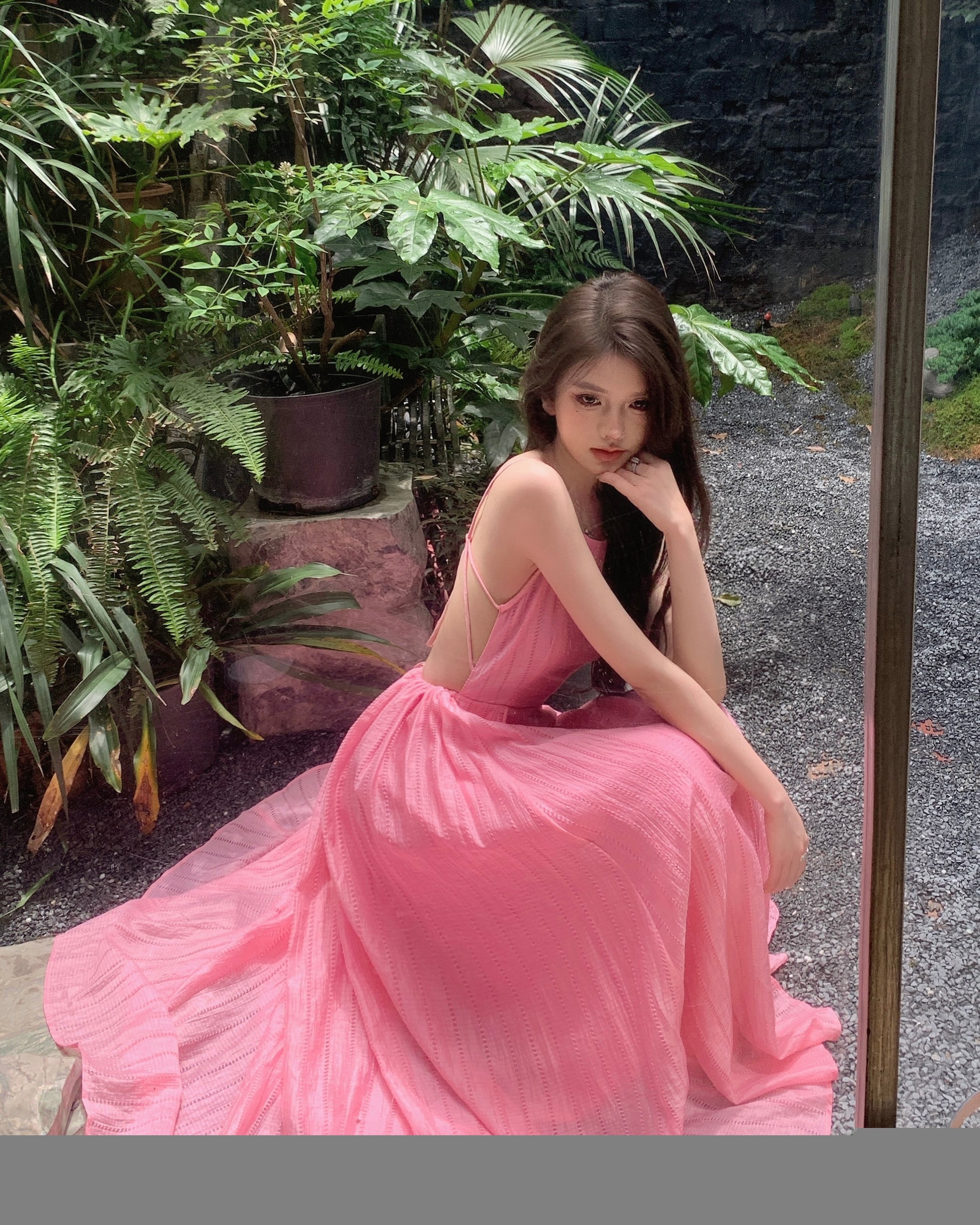 Temperament peach pink seaside holiday backless big swing skirt sleeve Lee Nhi Boutique Temperament peach pink seaside holiday backless big swing skirt sleeve Lee Nhi Boutique