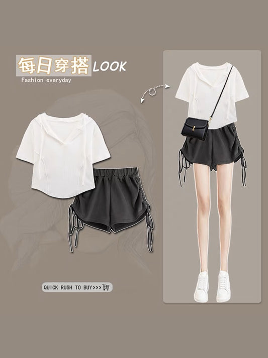 Small summer hot girl suit women's new sweet and spicy style chic hooded top shorts slightly fat and thin two-piece suit