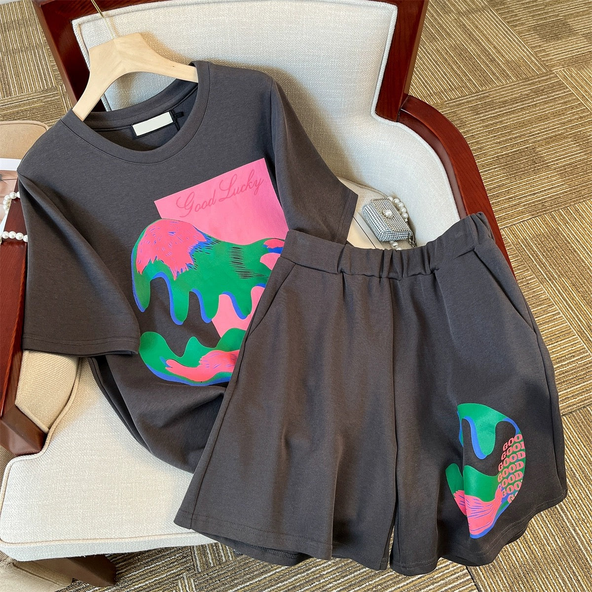 Retro chic casual sports cotton suit women's summer new ins tide short-sleeved shorts western style two-piece set