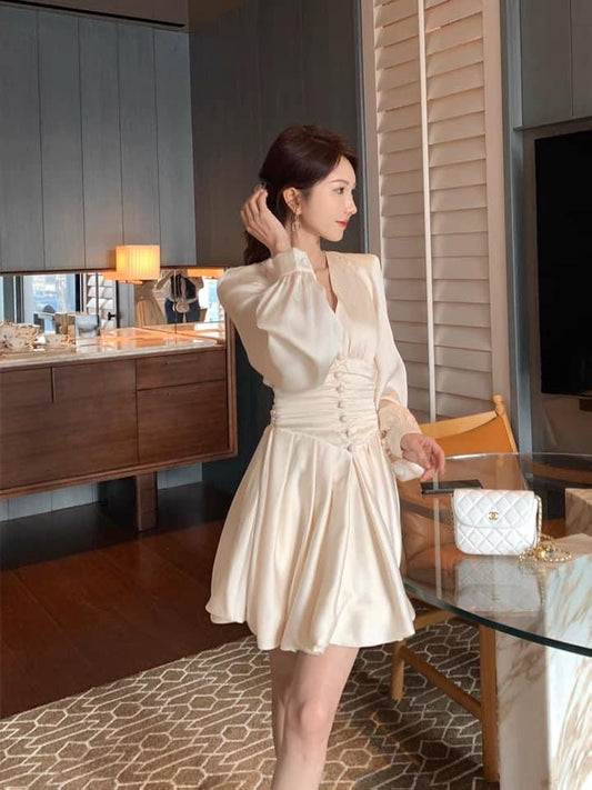 Juicecola French style gentle wind lantern sleeve dress women's spring and summer new high-quality temperament commuter skirt