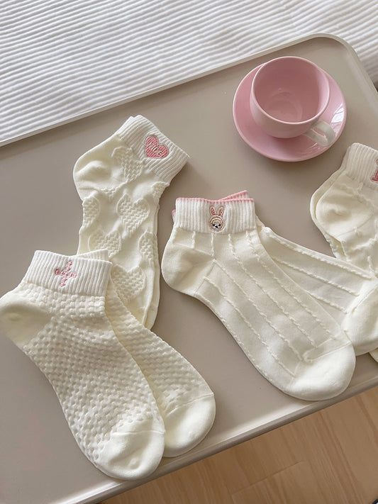 White socks women's summer thin cotton socks low-cut love letter ins tide socks breathable sweat-absorbing small fresh