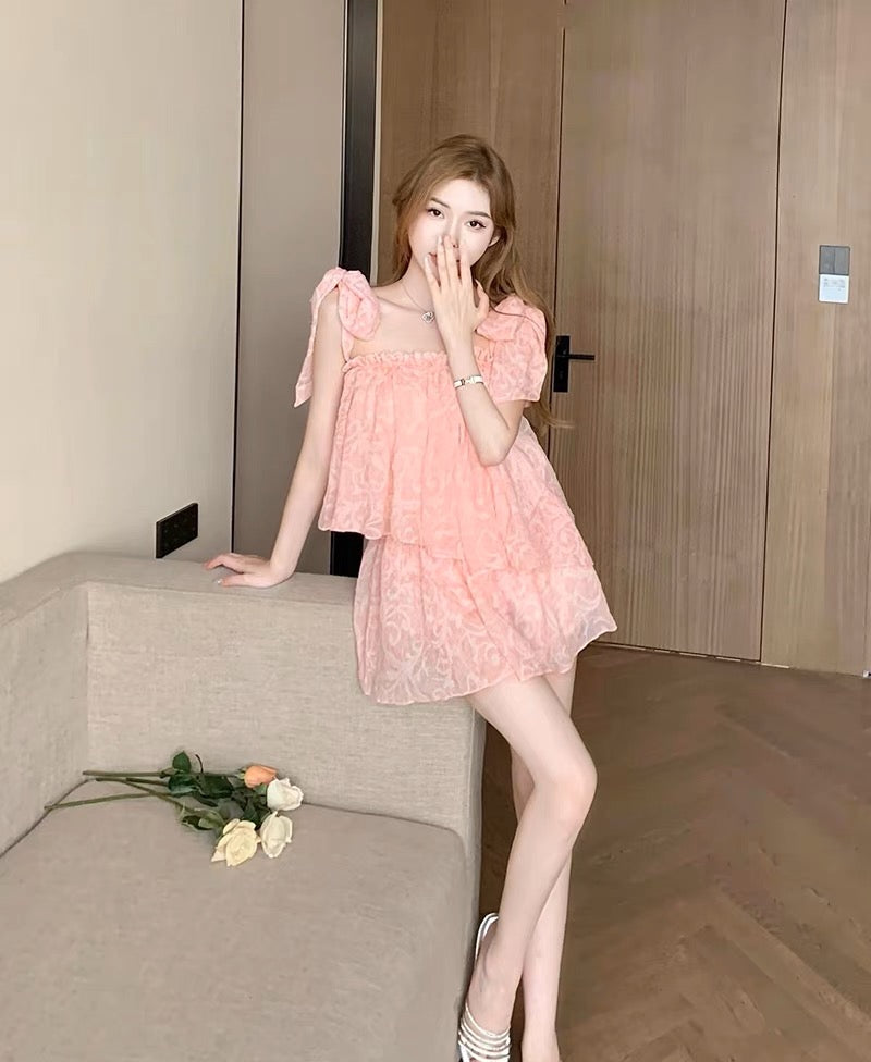 Age-reducing western style two-piece suit female design sense one-shoulder sweet jacquard halter neck fluffy top + shorts 5029