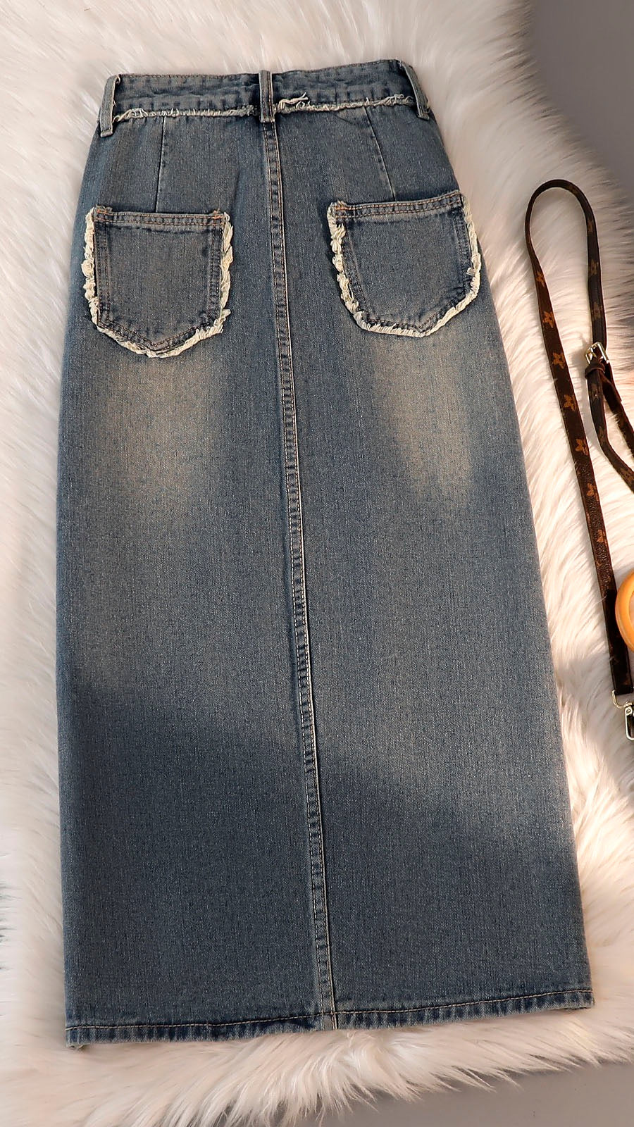 Retro high waist denim skirt women's skirt 2023 summer hip-covering and thin mid-length side slit a-line bag hip skirt