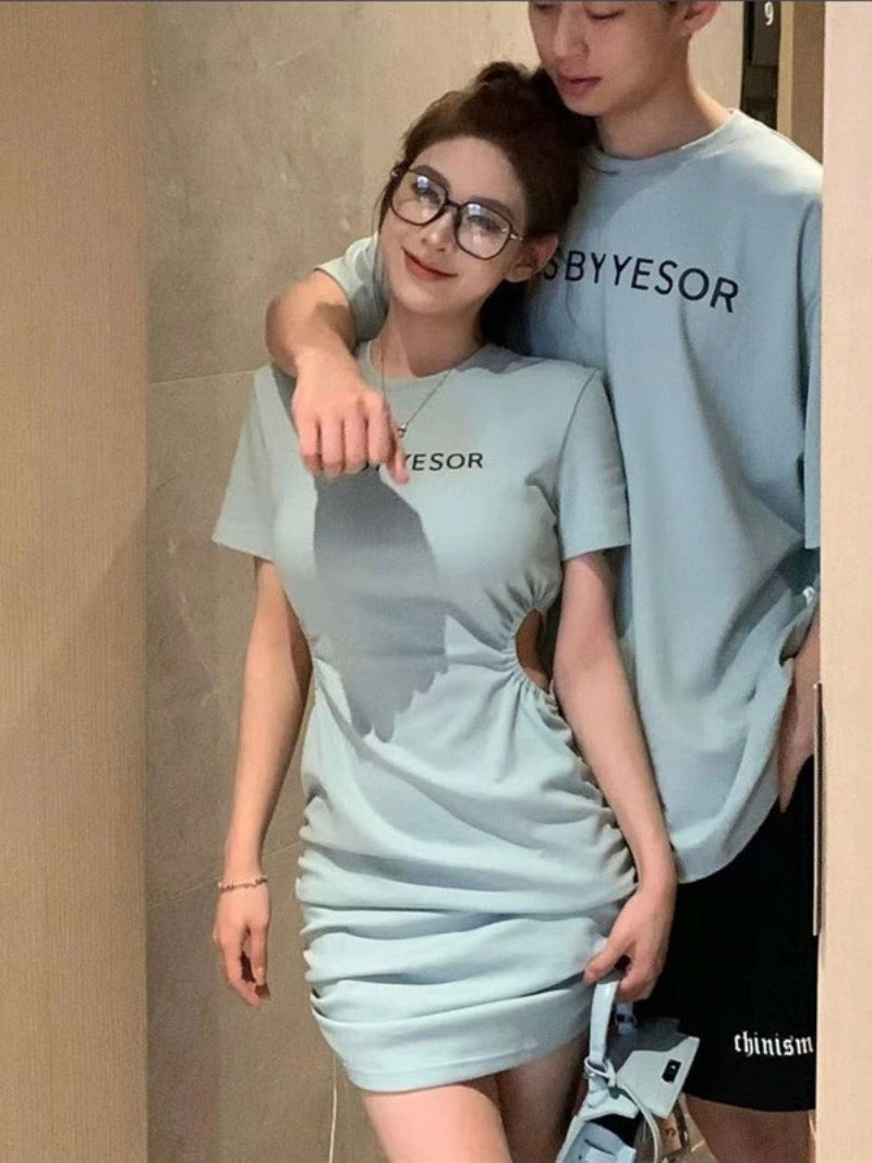 Couple wear summer clothes niche design sense net red ins new short-sleeved T-shirt pocket waist bag hip dress one skirt one clothes